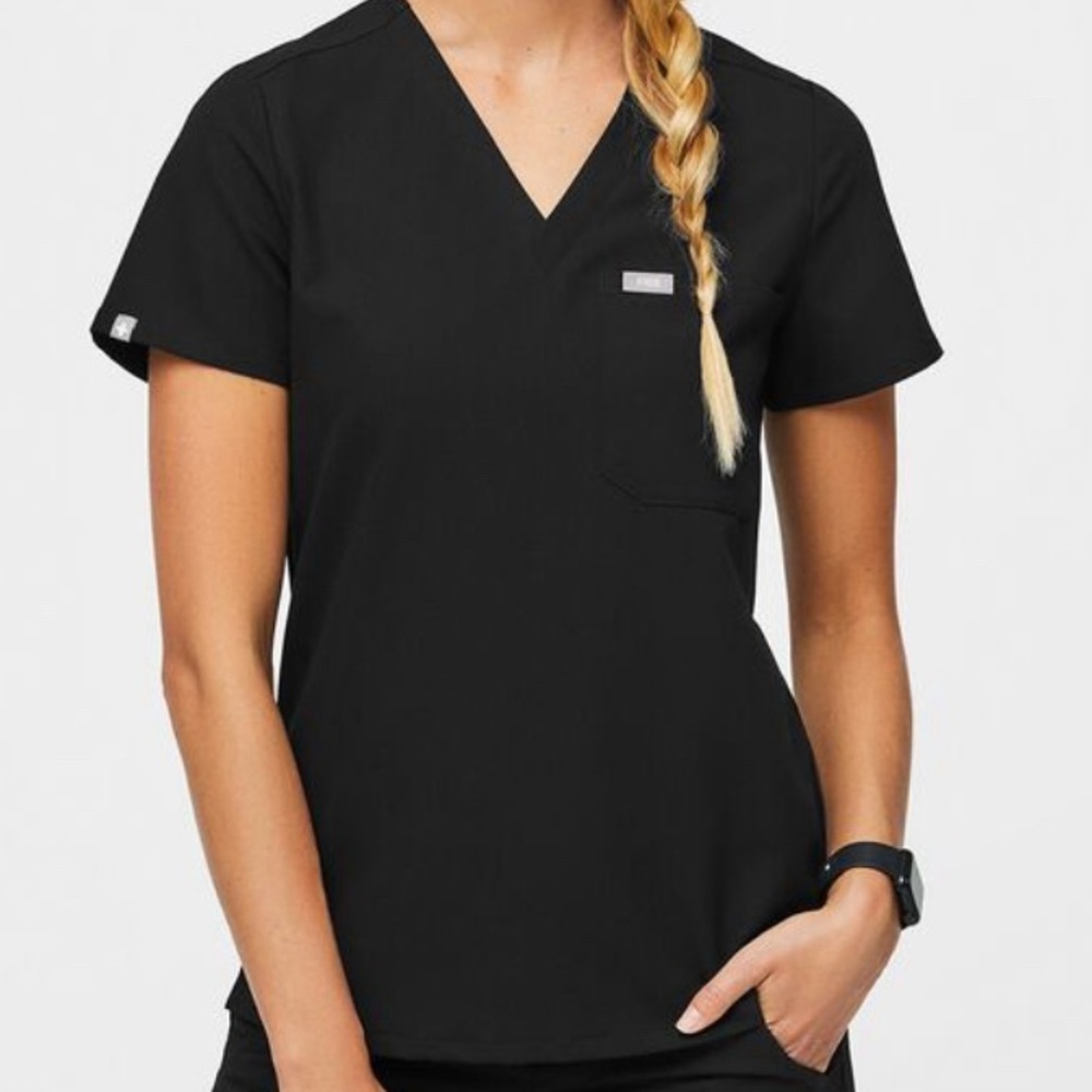 Figs Catrina 1 pocket scrub top